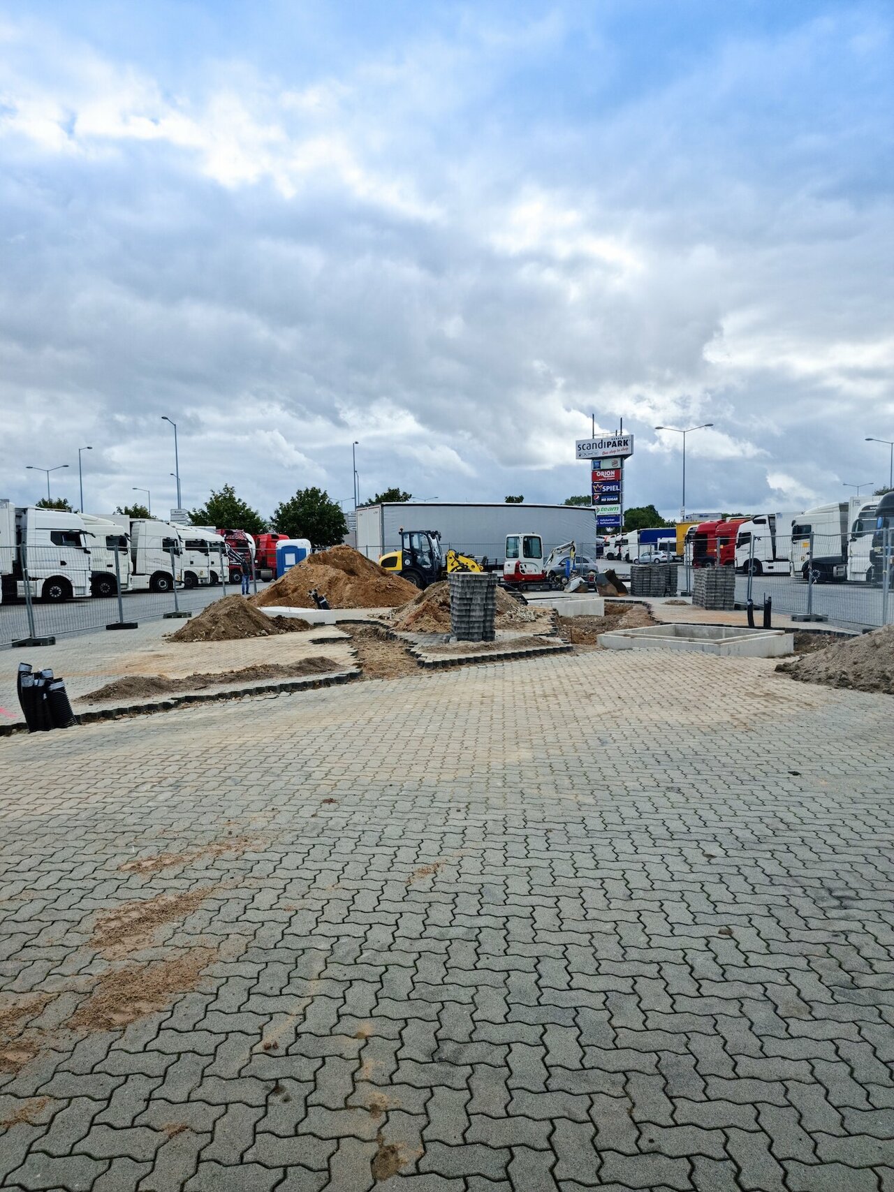 REEFUEL Bio-LNG fillingstation in Handewitt (Flensburg) Image 1