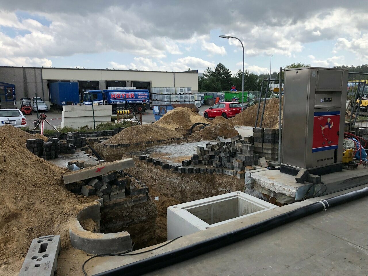 REEFUEL Bio-LNG Tankstelle in Neustadt-Glewe bei Schwerin (A24) Image 1