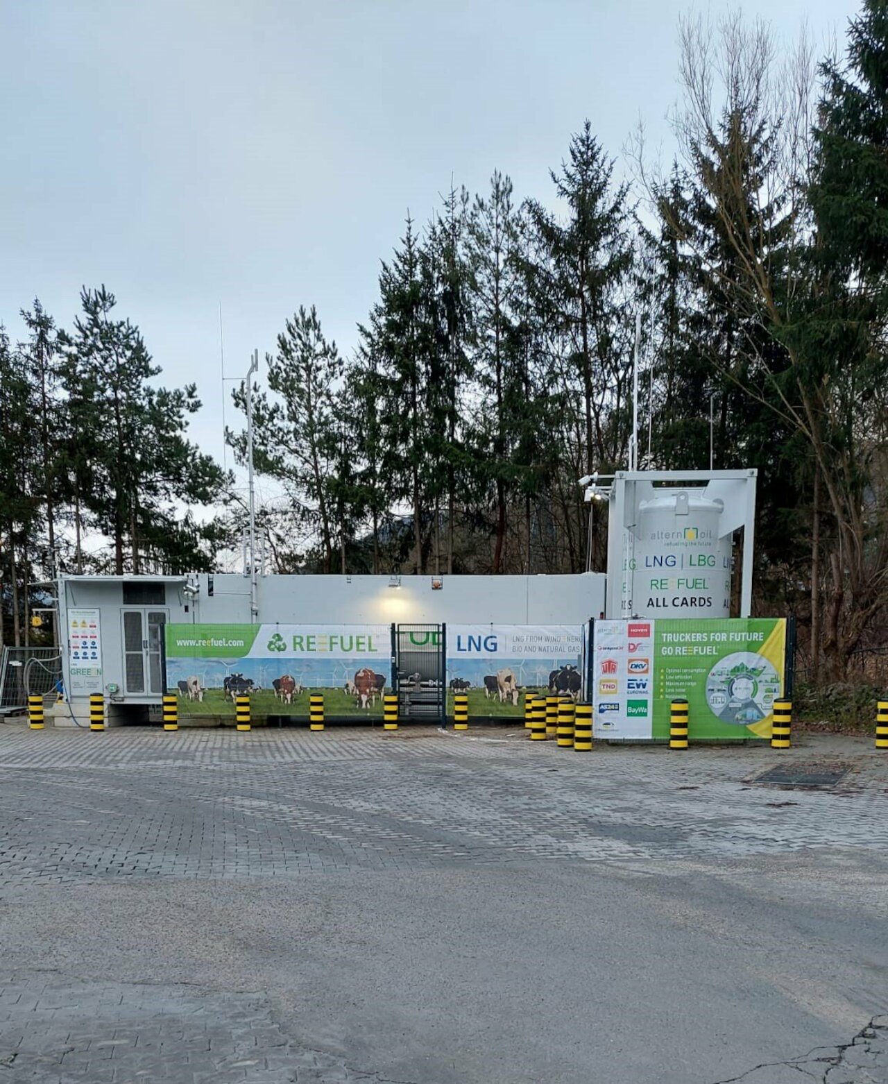 REEFUEL Bio-LNG Tankstelle Greding (A9) Image 1